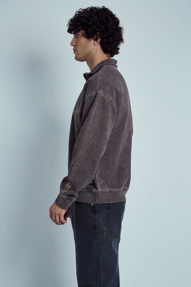 RIGGS HEAVY WASHED 1/4 ZIP SWEATSHIRT