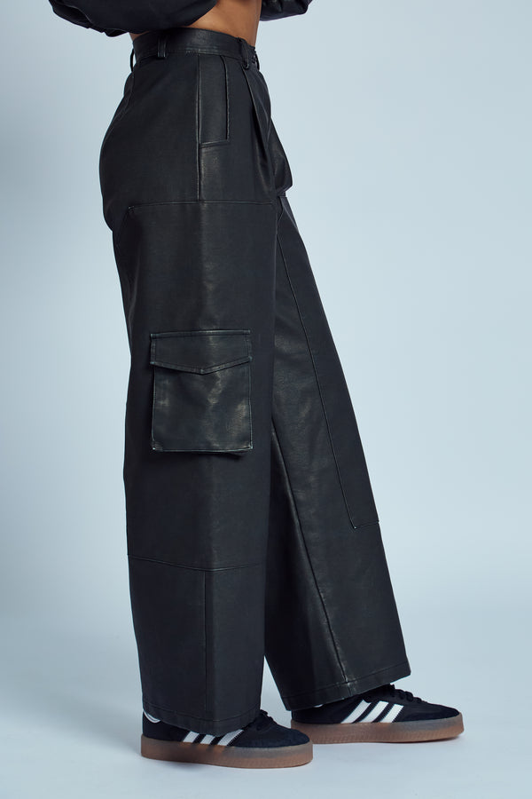 ALMOS VEGAN LEATHER WIDE LEG TROUSER