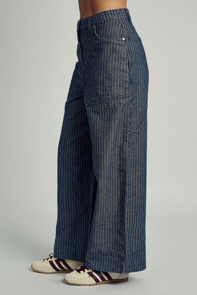 ALEXIS JACQUARD STRIPE WIDE LEG JEAN IN BLUE