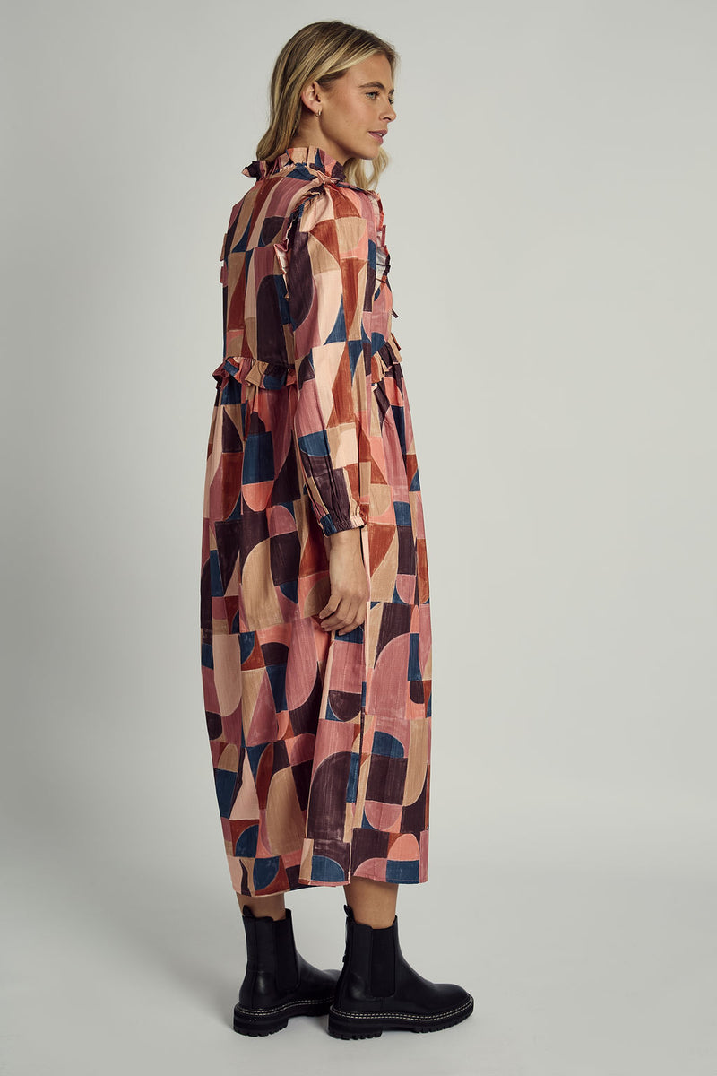 DUSKY MOSAIC TEXTURED TIE DETAIL PRINTED MAXI DRESS