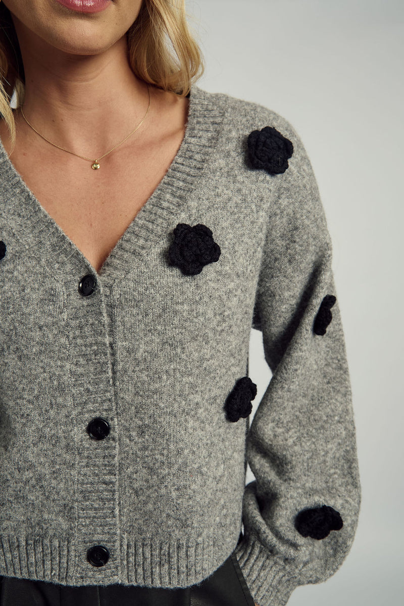 FLORENCE 3D FLORAL APPLIQUE CROPPED CARDIGAN