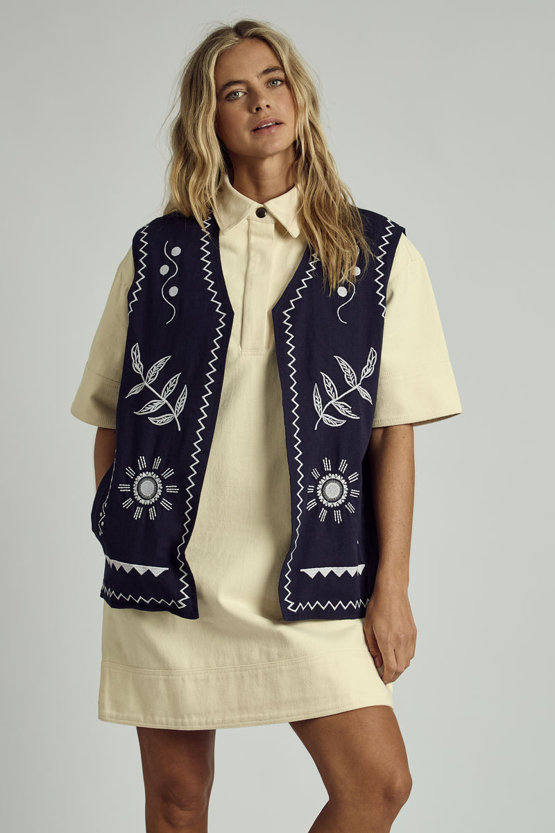 MAYARD EMBROIDERY LINEN WAISTCOAT