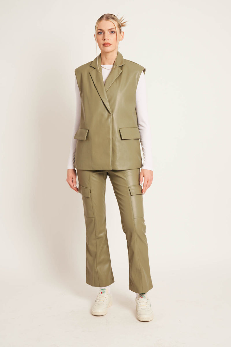 XANTHE SLEEVELESS BLAZER - OLIVE