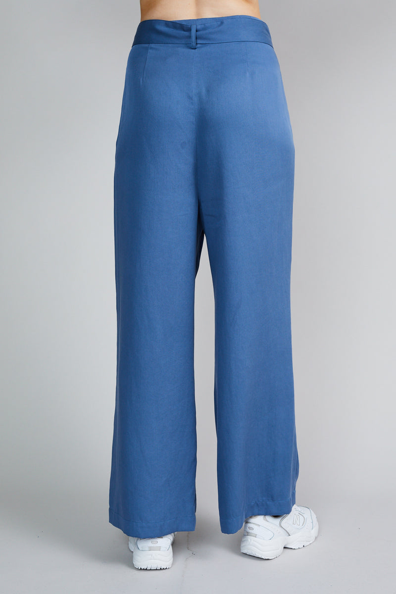 THE ISABELLE PANT