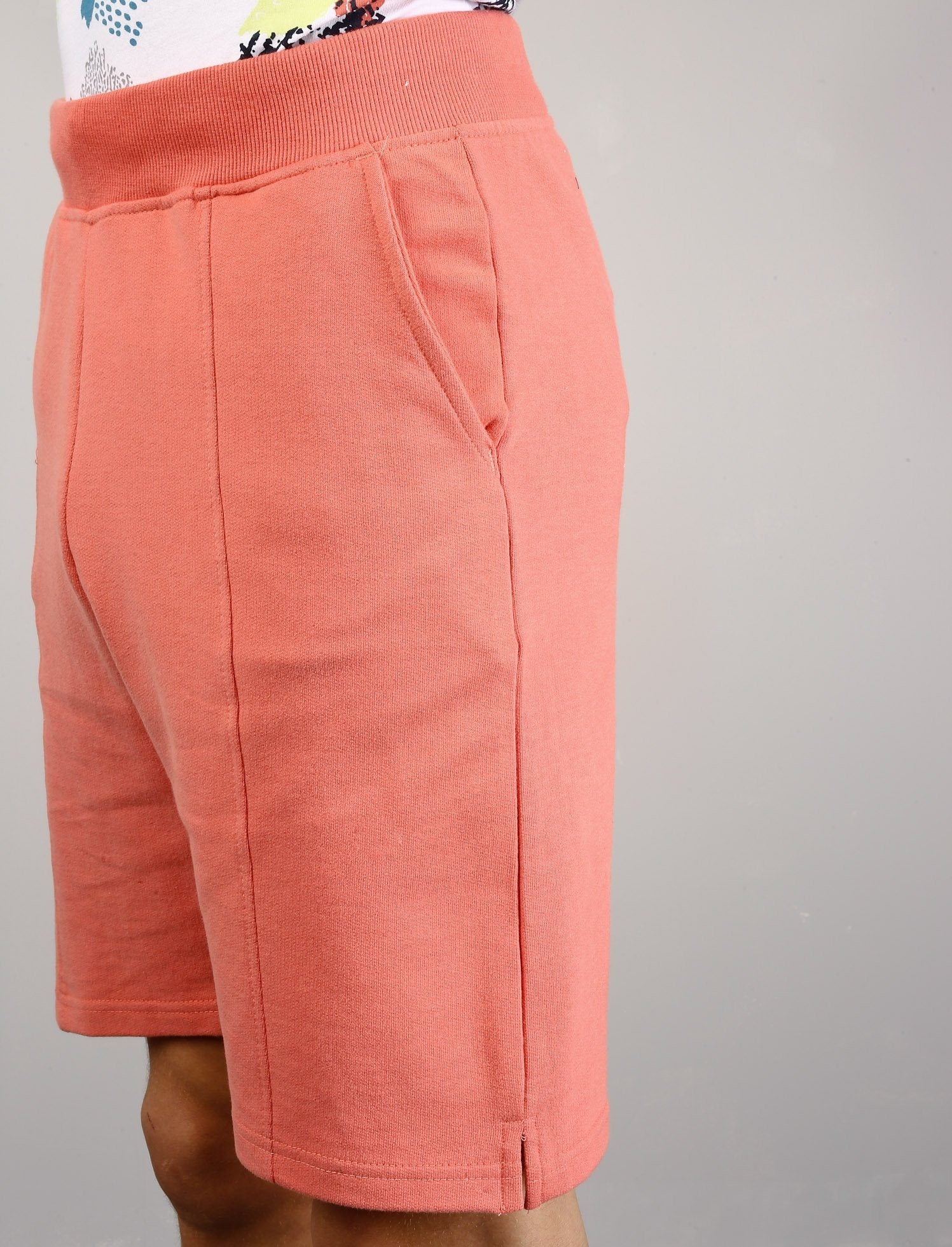 AMAZON GYM SHORTS Native Youth